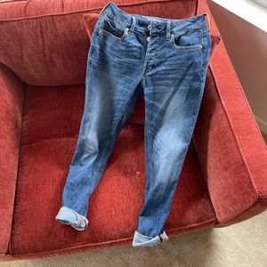 American Eagle Tomgirl Jeans